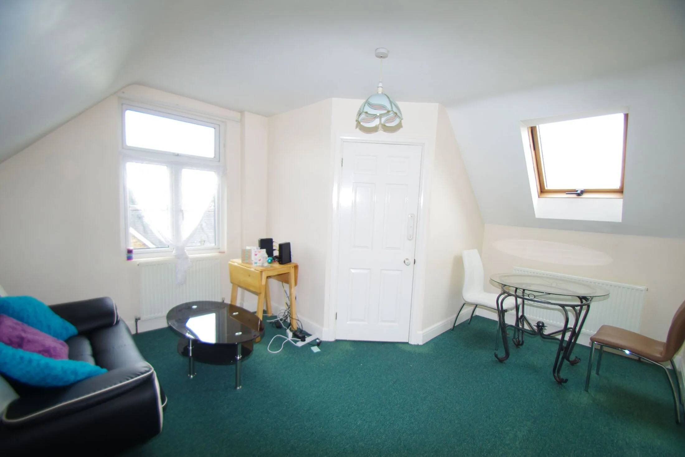 Flat Cole Road in Watford