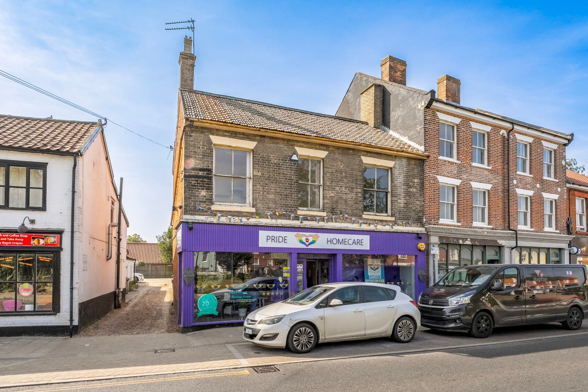 Flat Queens Square in Breckland District