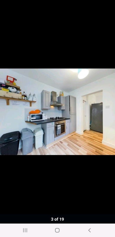 Room Ecclesall Road in Sheffield