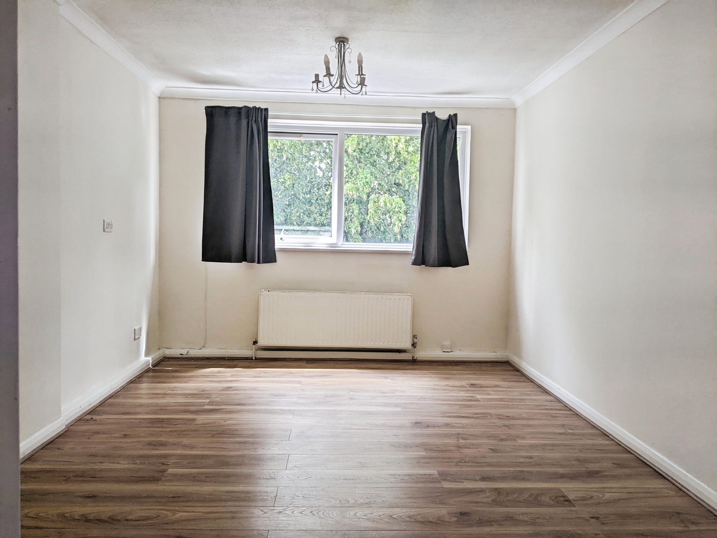 Flat Onslow Gardens in Greater London