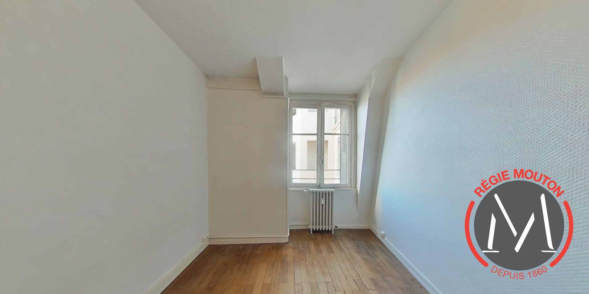 Flat Quai Jules Courmont in Lyon
