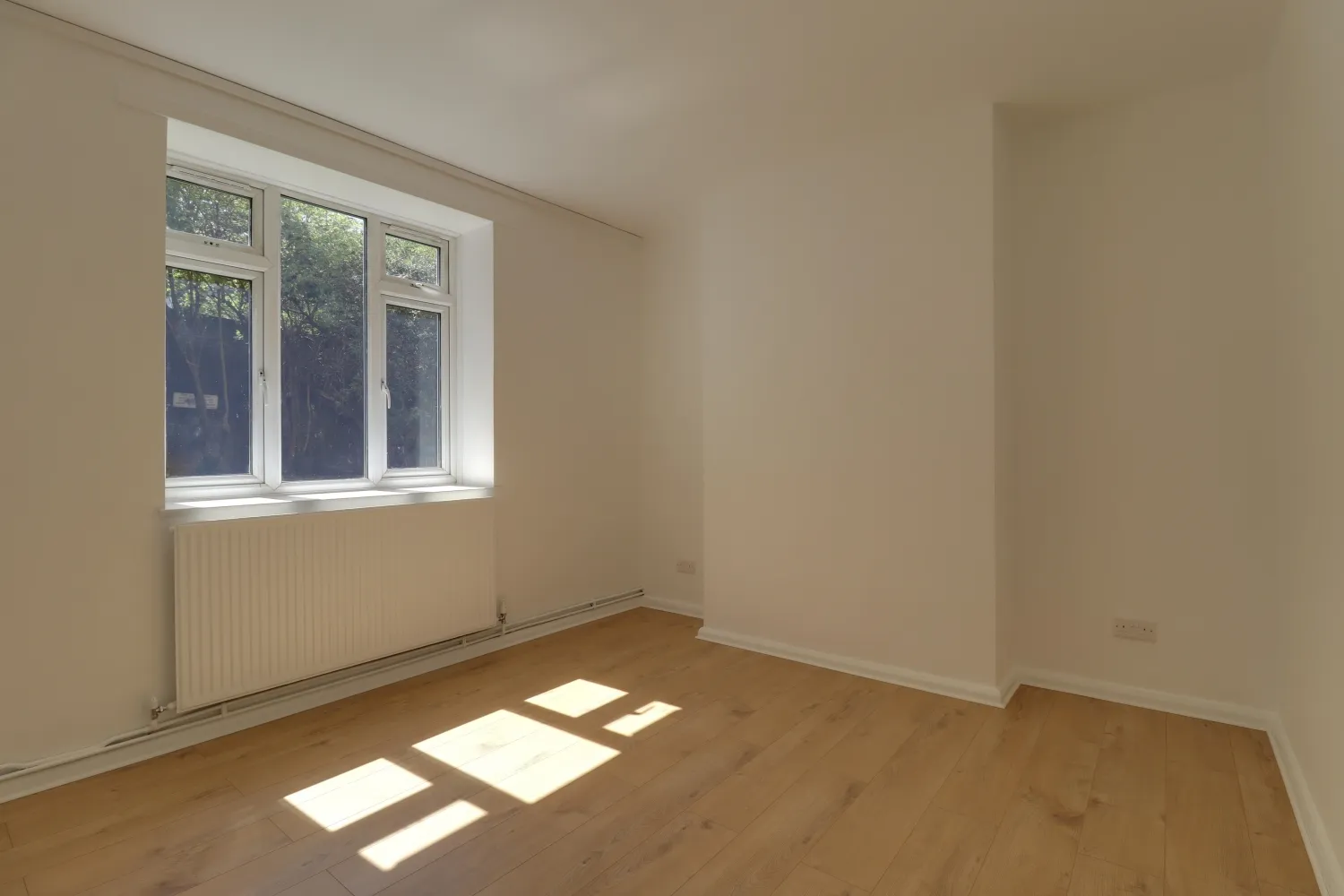 House Jebb Avenue in Greater London