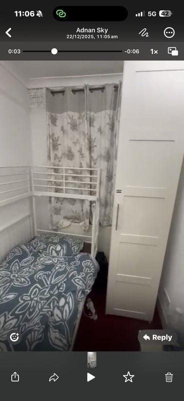 Room Strathyre Avenue in Greater London