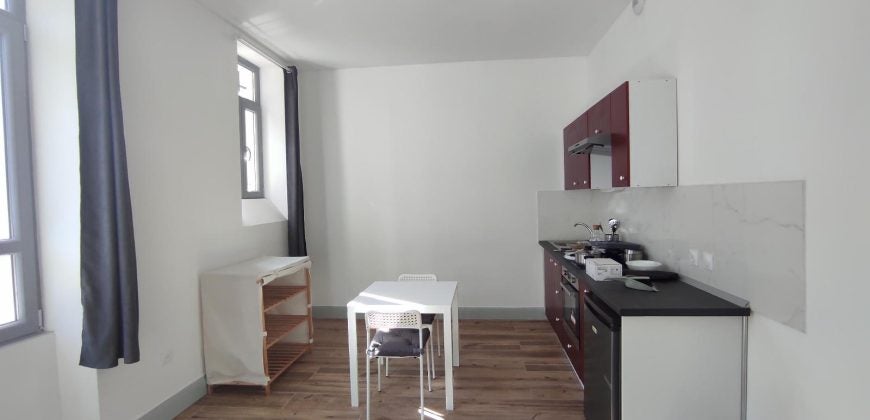 Flat Avenue des Anciens Combattants in Bourg-en-Bresse