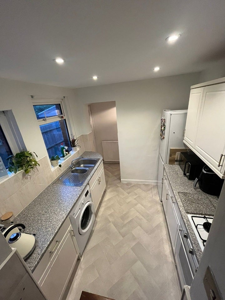 Room Forest Road in Melksham
