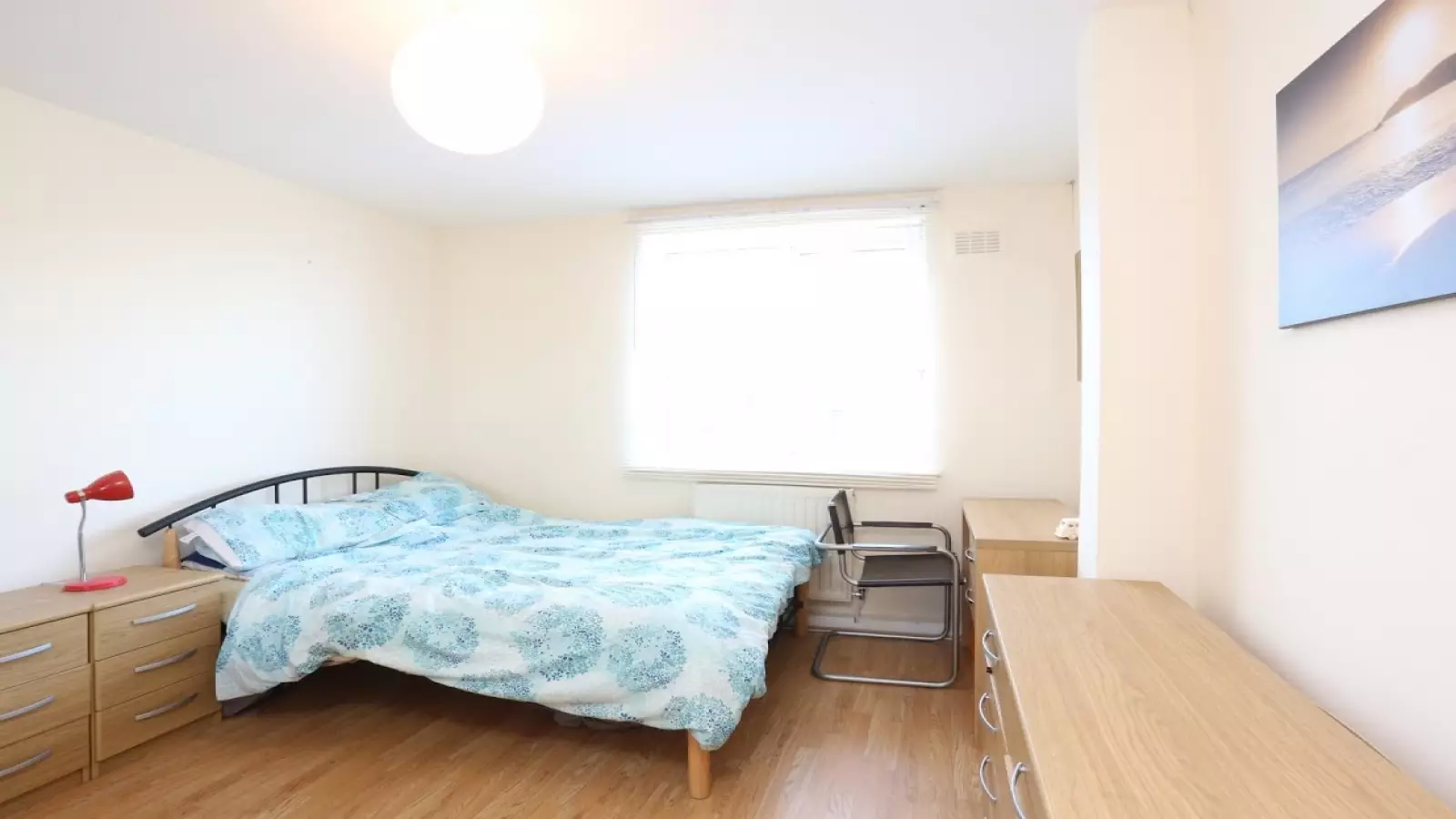 Flat Hereford Road in Greater London