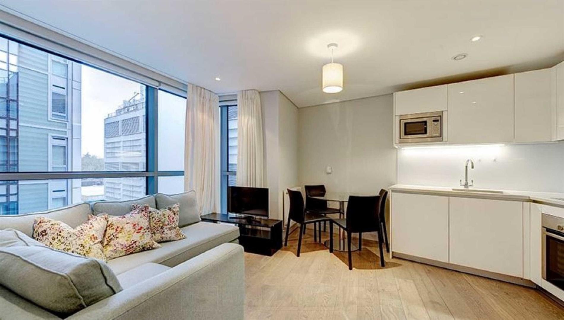 Flat Merchant Square in City of Westminster