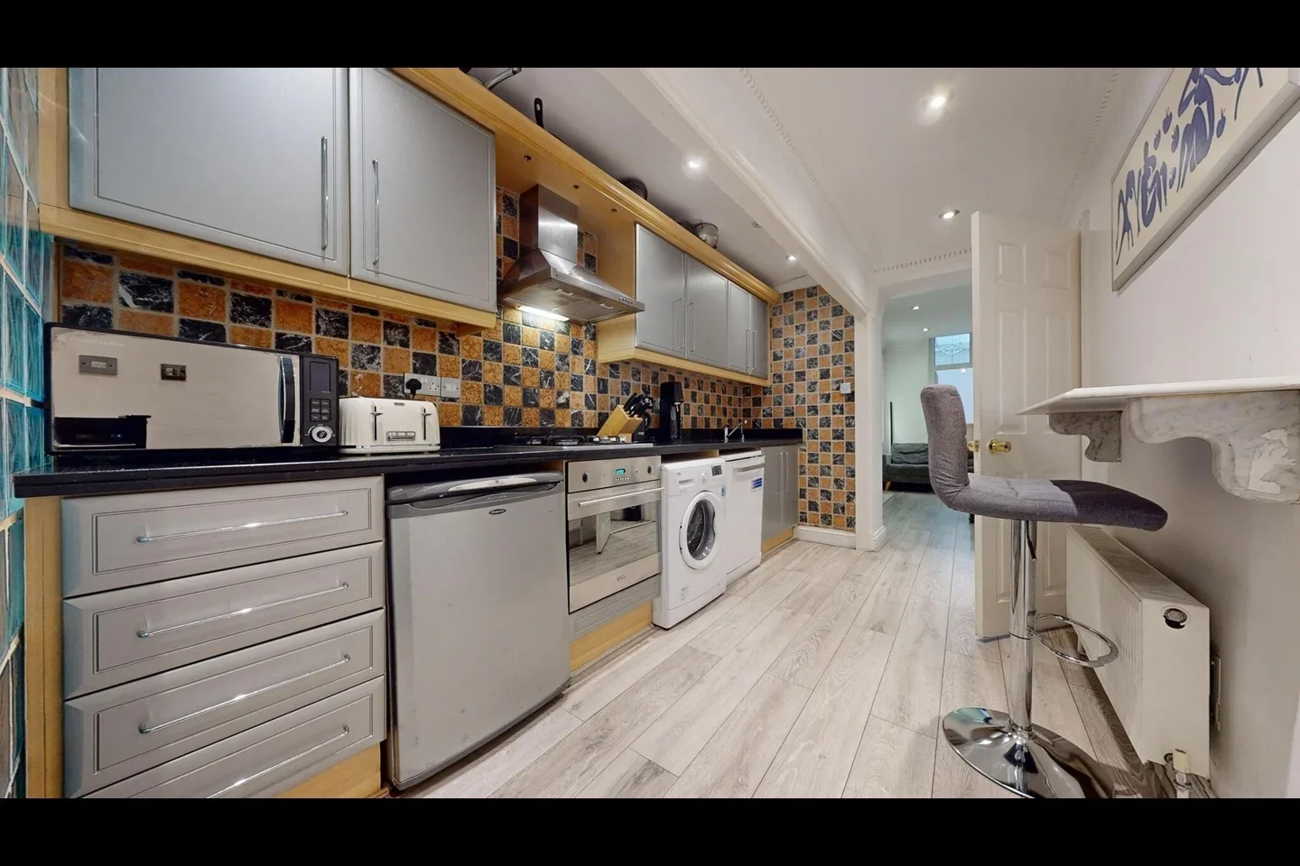 Flat Redcliffe Square in Greater London