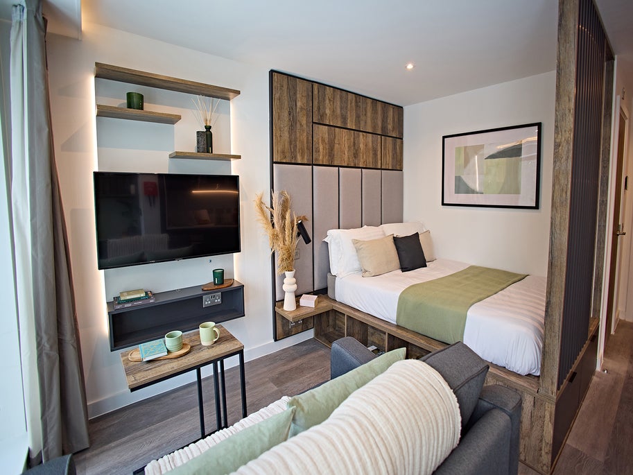 Flat St Alban's Place in Leeds