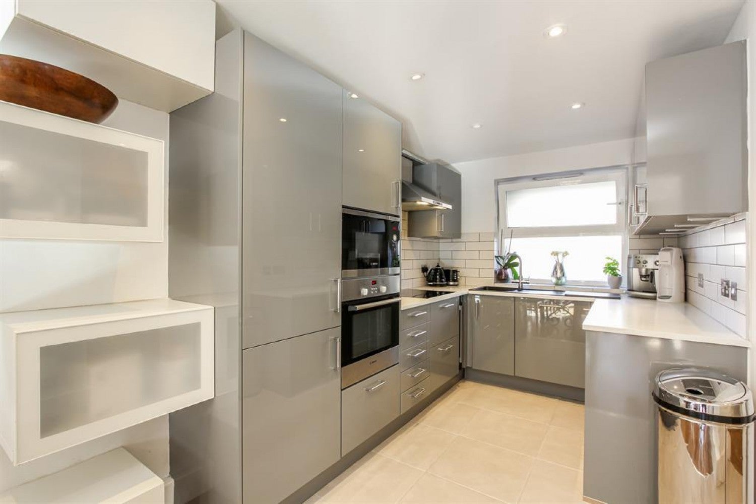 Flat McNeil Road in Greater London