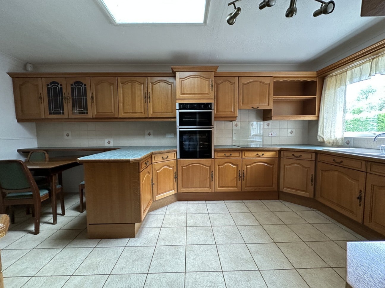House Vicarage Close in Reigate and Banstead