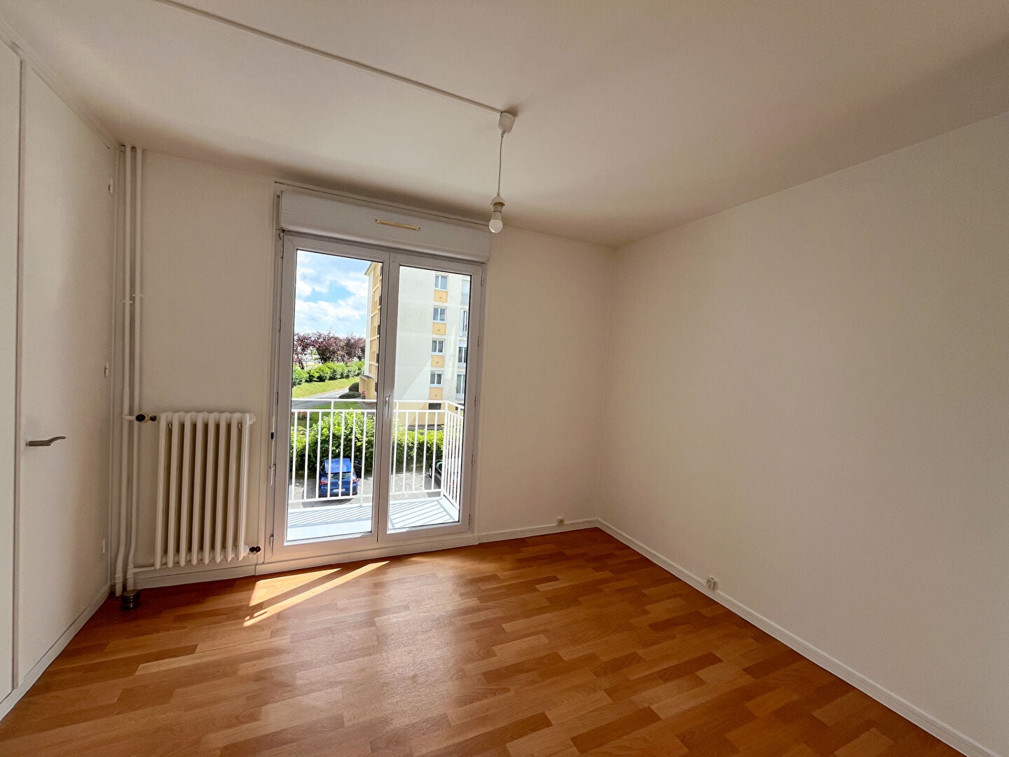 Flat Rue d'Avesnières in Laval