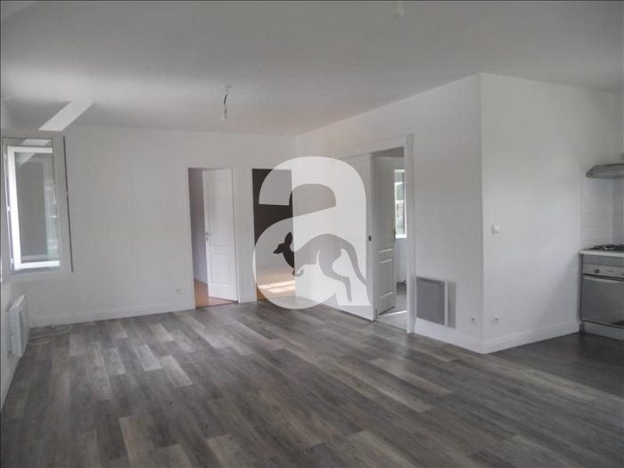 Flat Rue de Presles in Vic-sur-Aisne