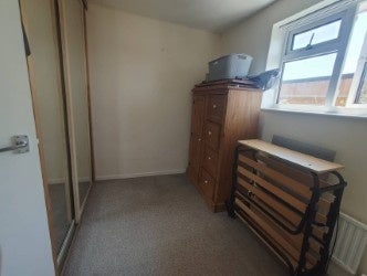 House Gosford Close in Cherwell District