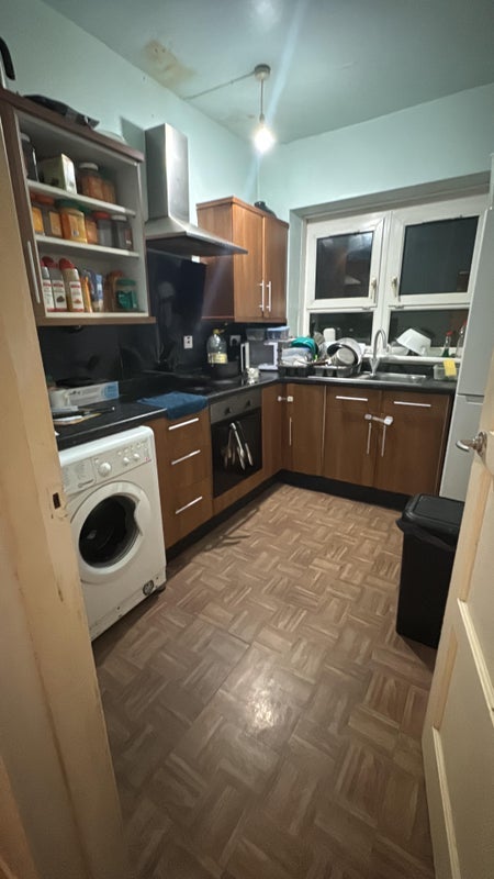 Flat Barrmill Road in Glasgow
