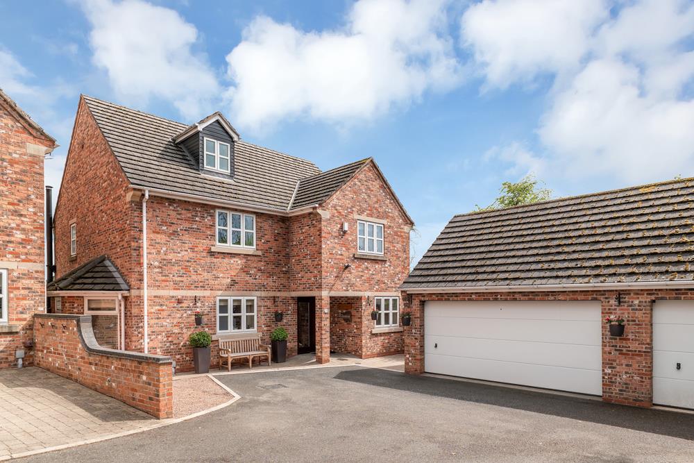 House Spinney Close in Derby