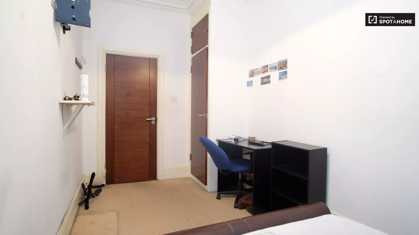 Room Park Road in City of Westminster