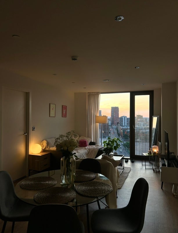 Room Millbank Street in Manchester
