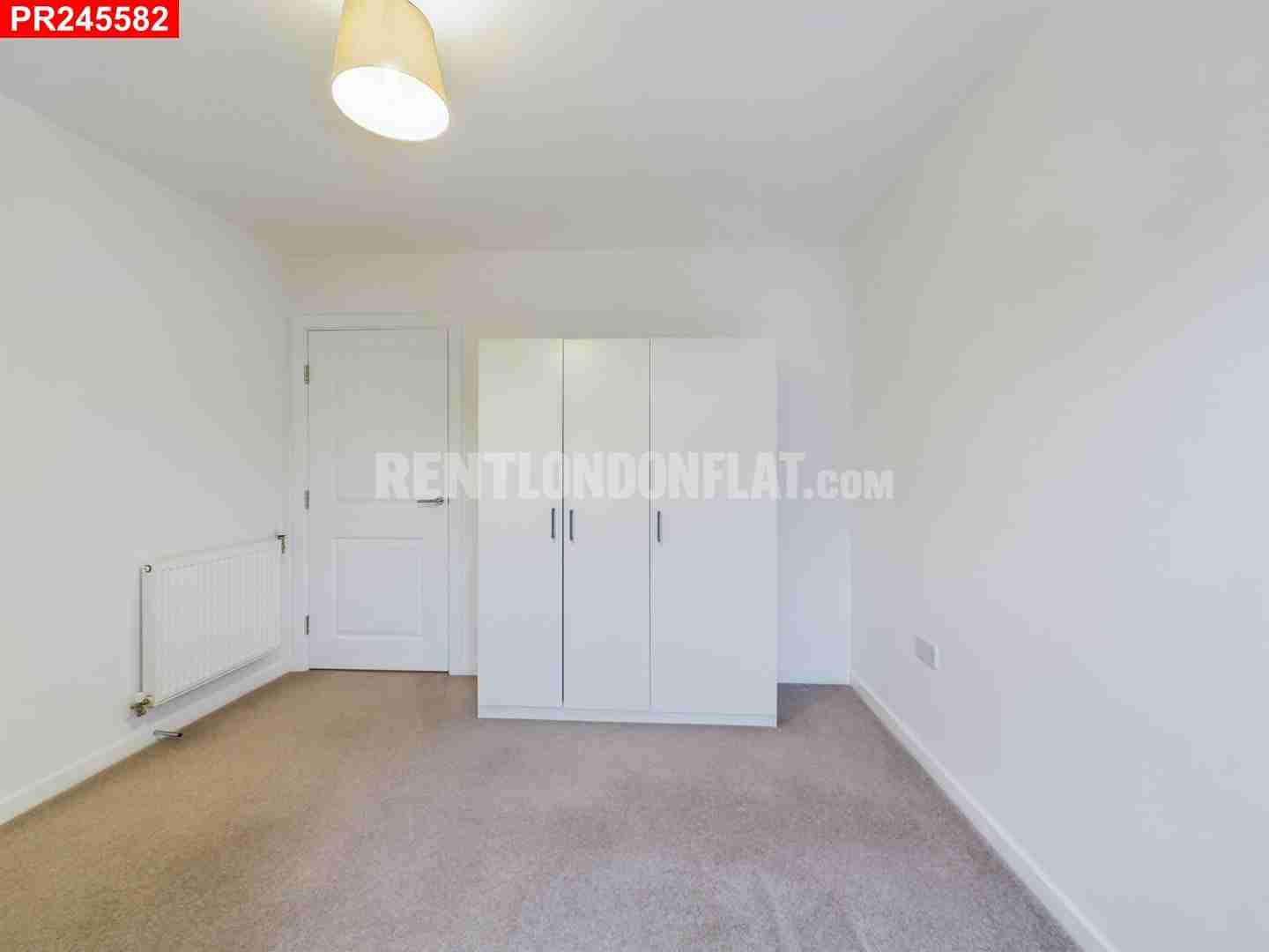 House Bath Road in Taplow