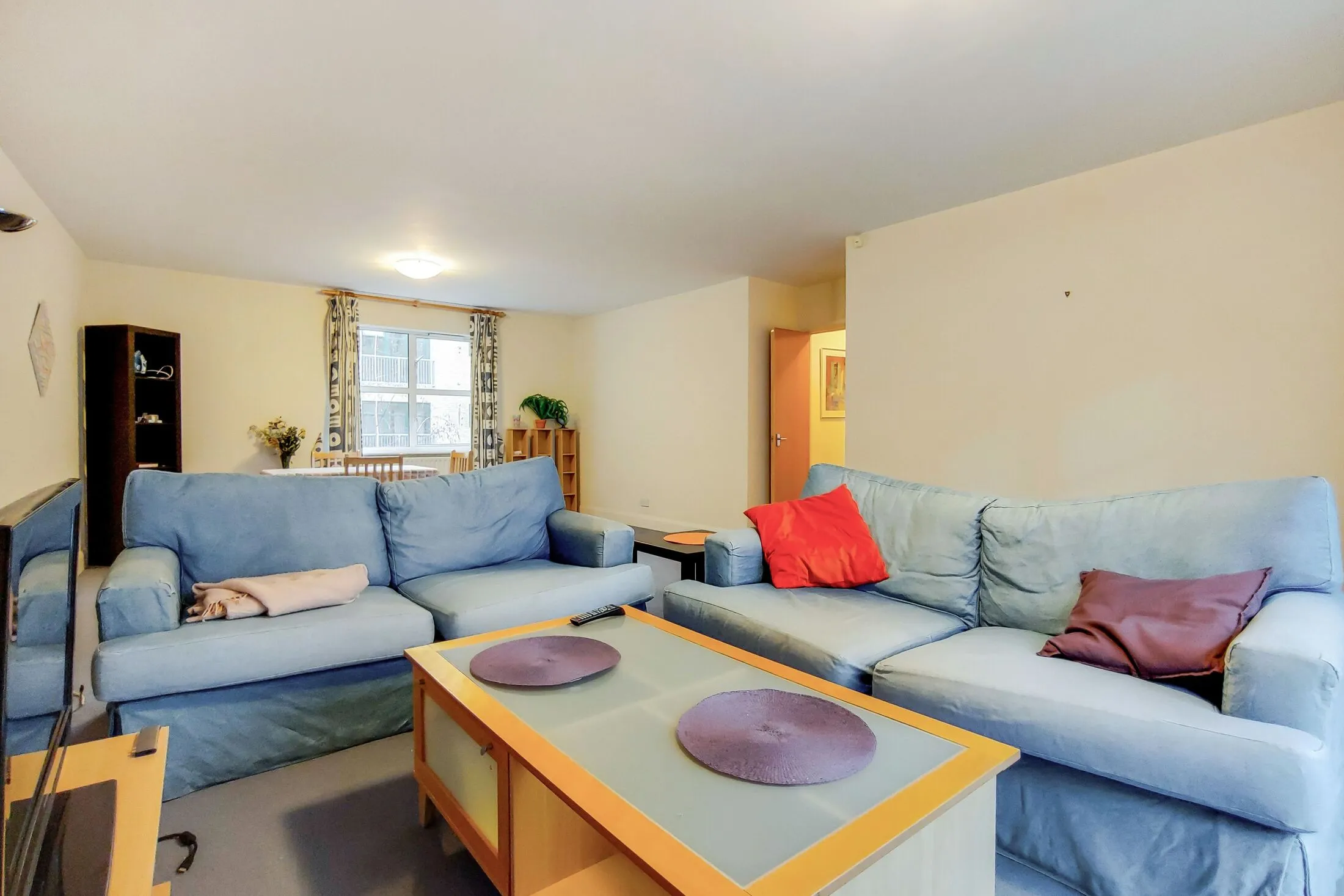 Flat Goswell Road in Greater London