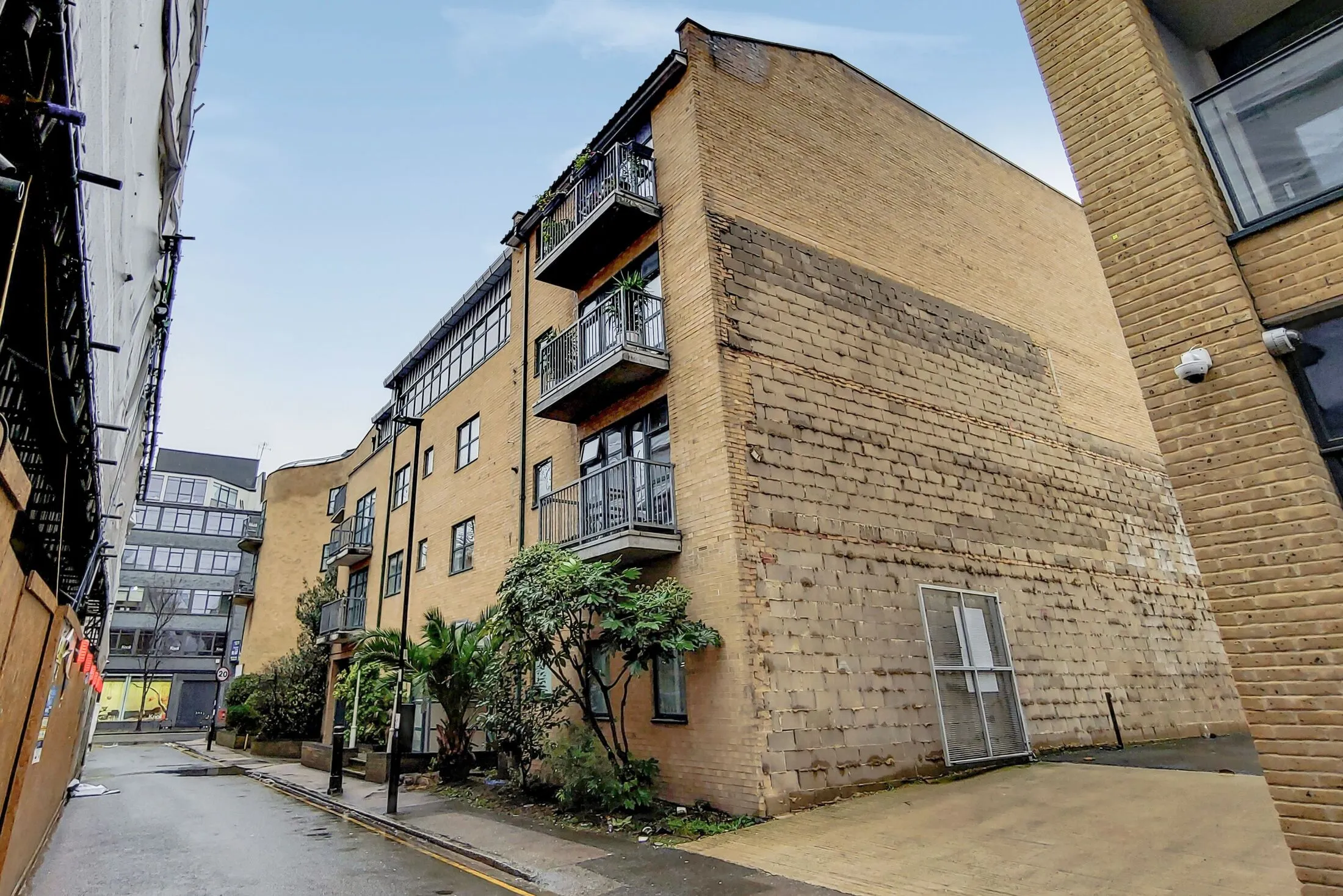 Flat Goswell Road in Greater London