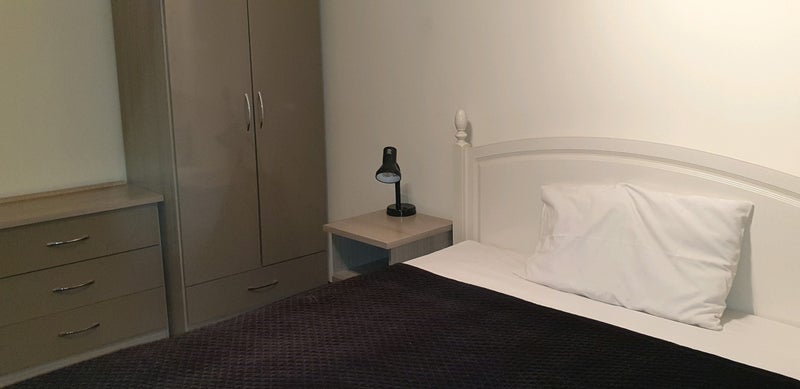 Room Clarence Road in Chesterfield