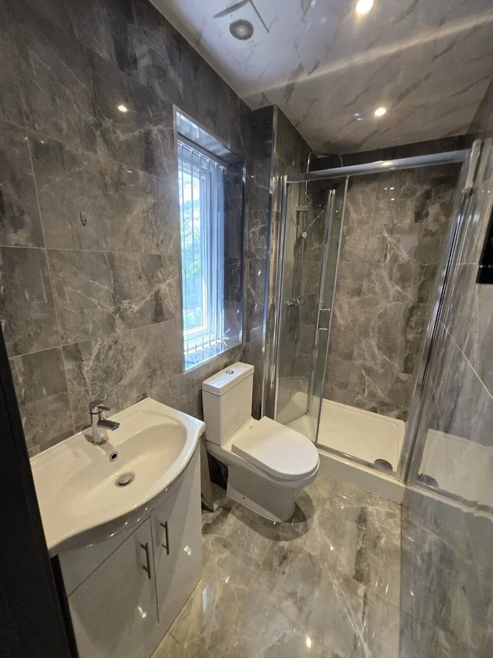 Room Sipson Road in Greater London