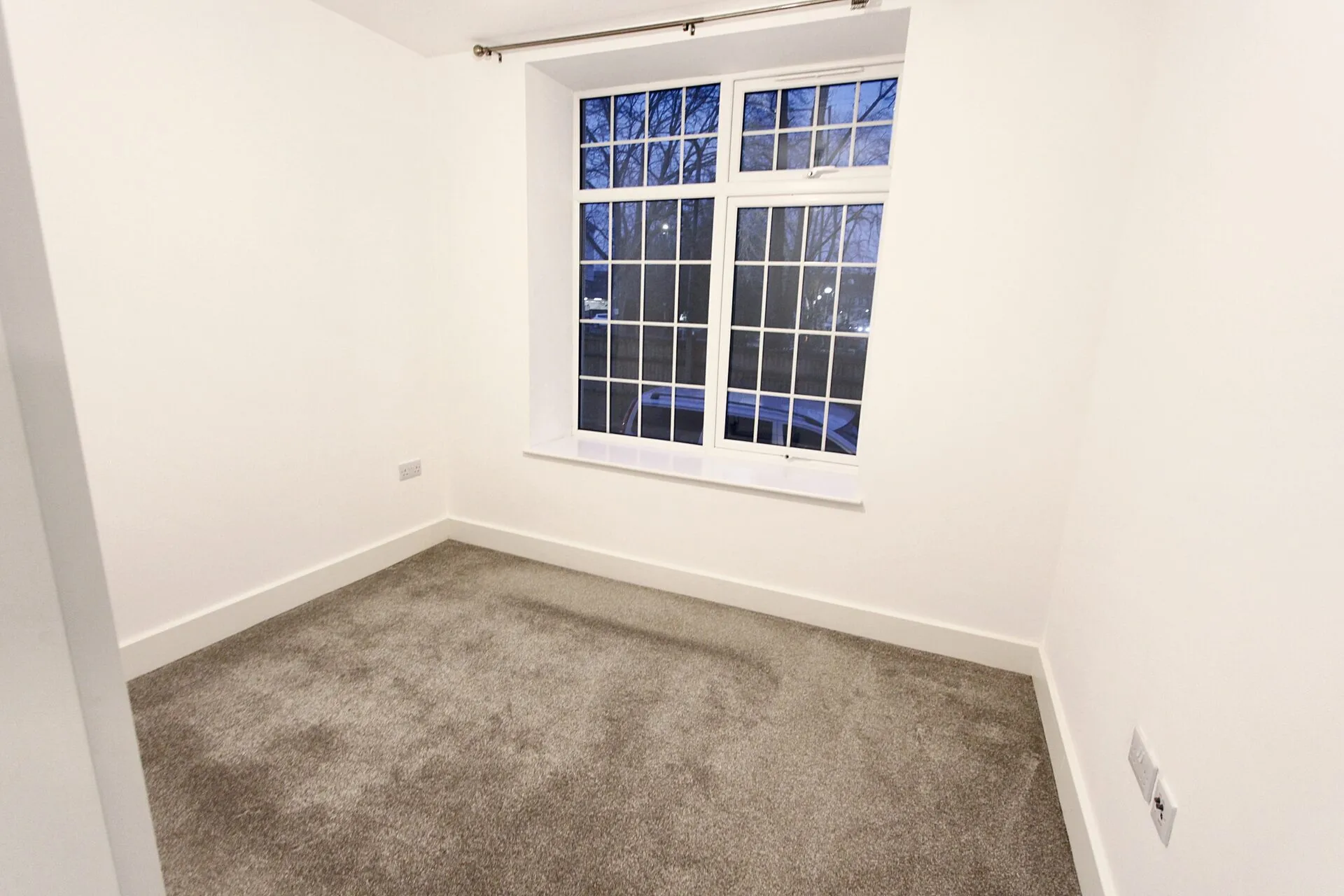 Flat Barker Road in Maidstone