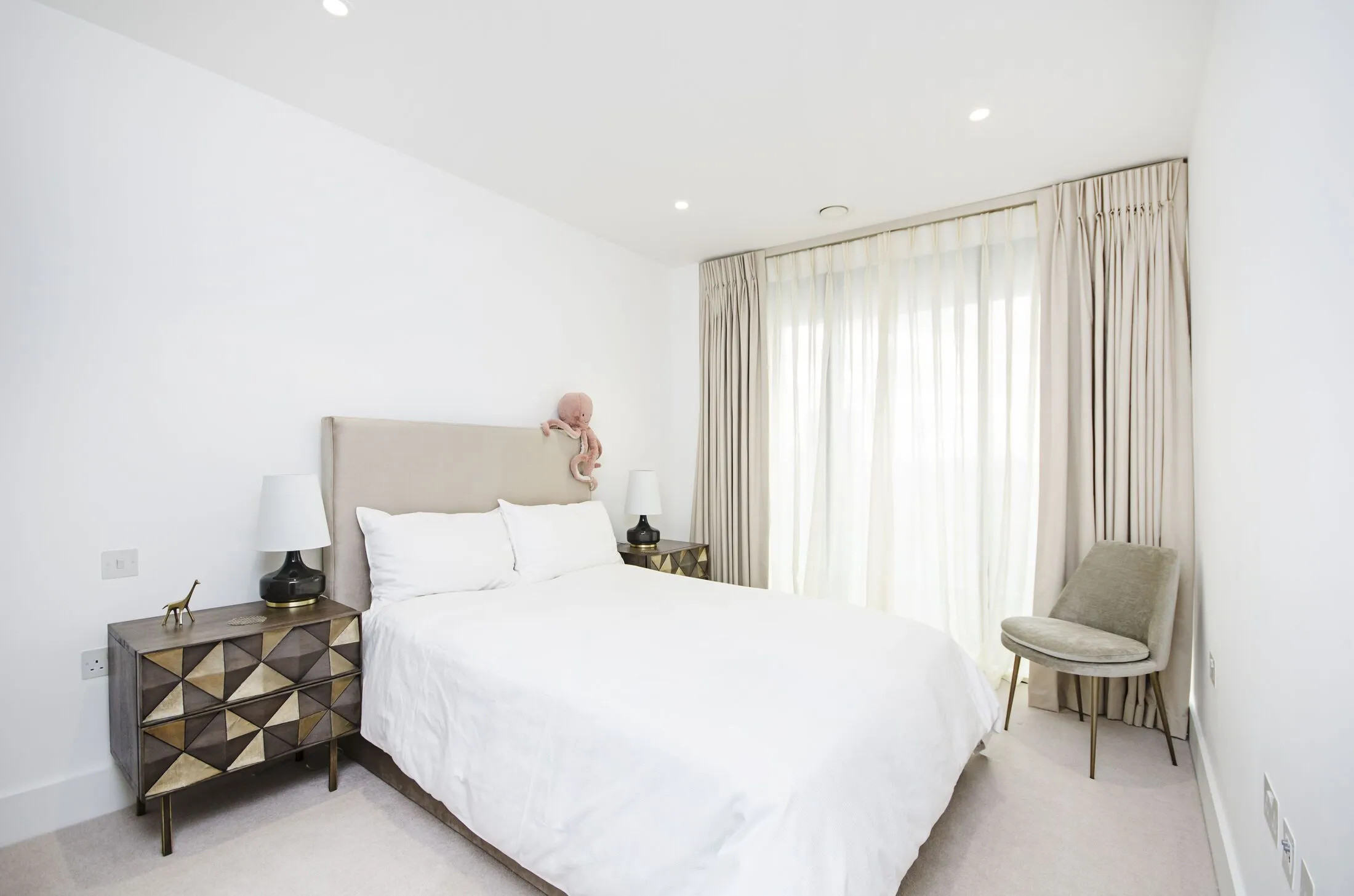 Flat Kingsland High Street in Greater London