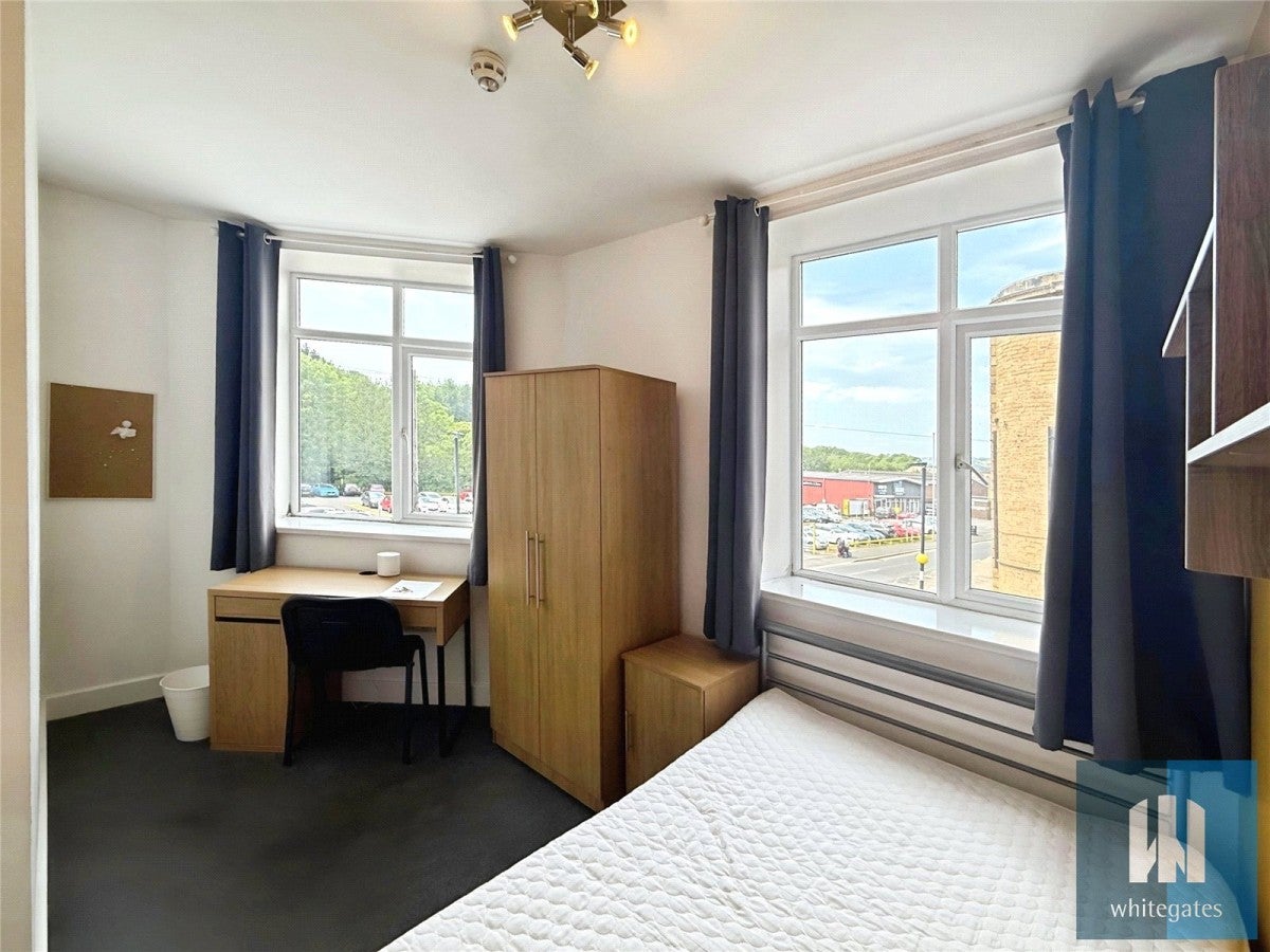 Room Firth Street in Kirklees