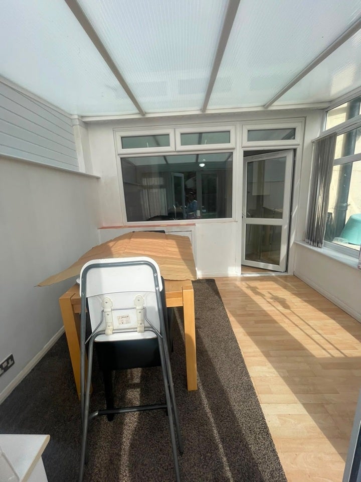 Flat Cameron Road in Greater London