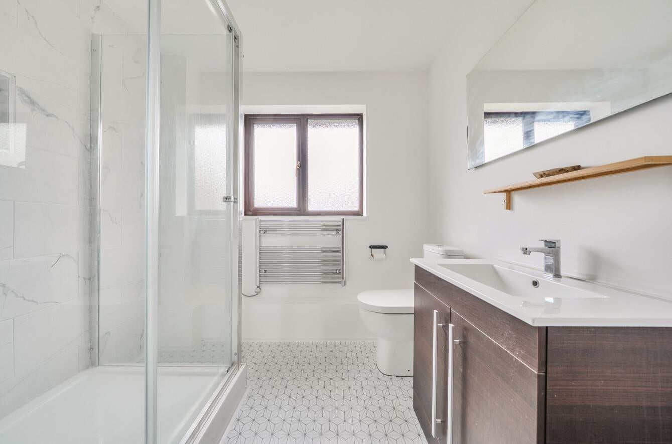 Flat Oakhill Close in Chandler's Ford