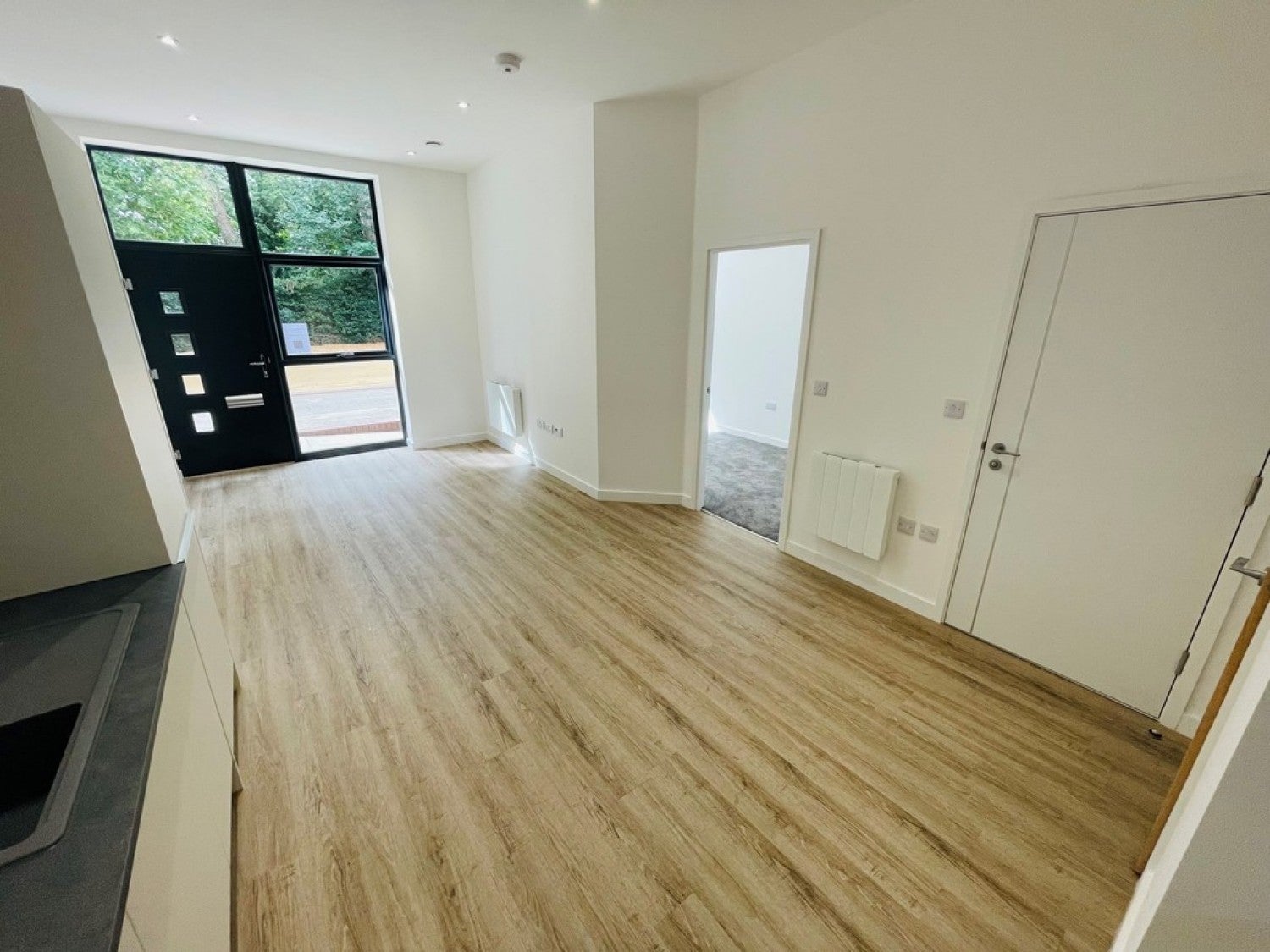 Flat Ashwood Way in Basingstoke and Deane