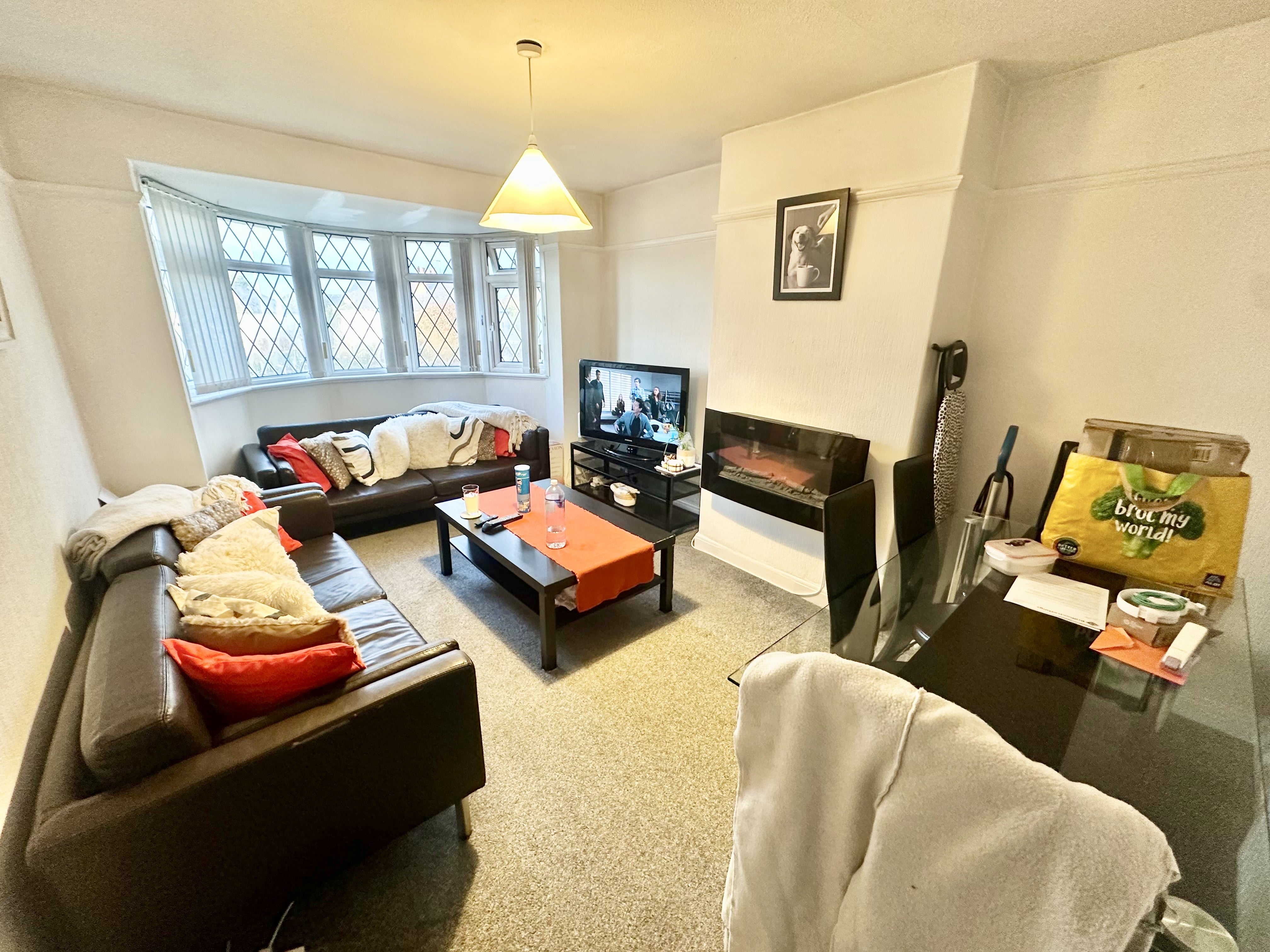 Flat Selby Road in Leeds