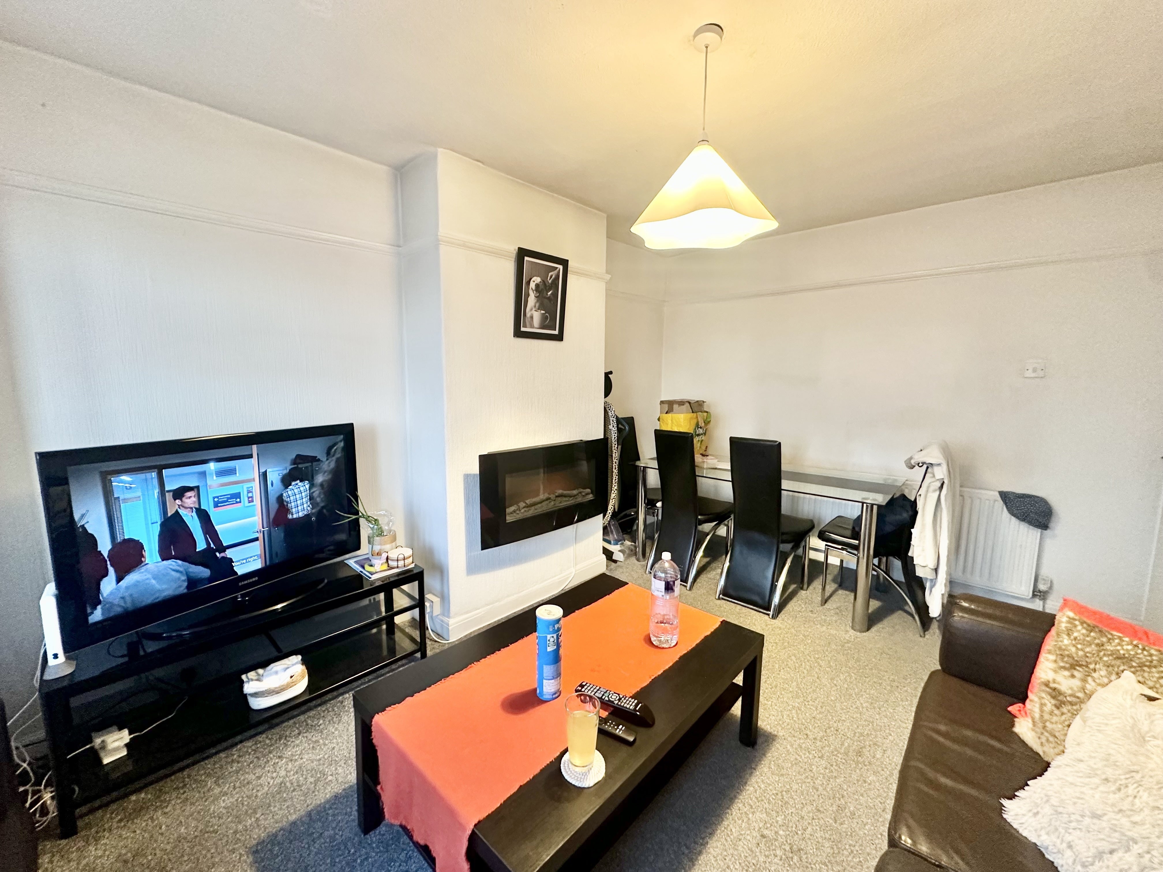 Flat Selby Road in Leeds