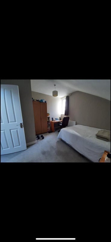 Room Lewisham Way in Greater London