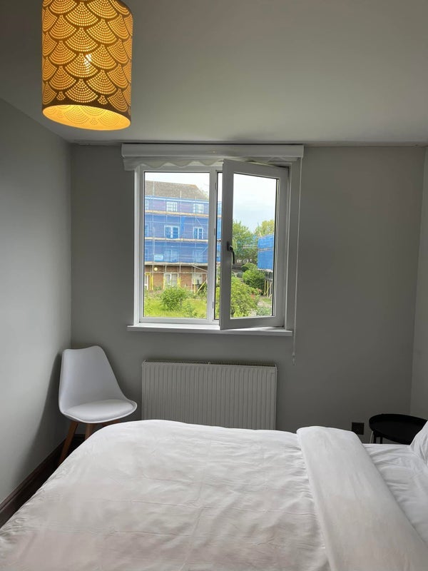 Room Camden Road in Greater London