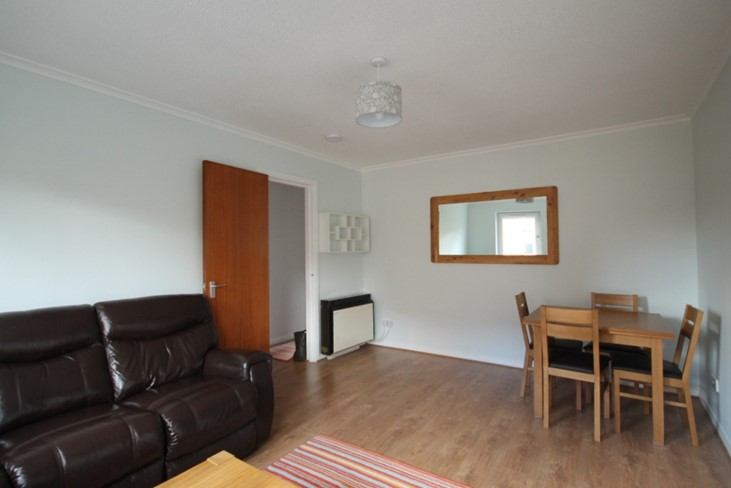 Room Bryson Road in City of Edinburgh