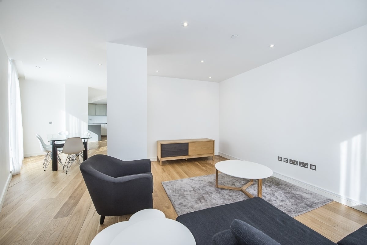 Flat Camley Street in Greater London