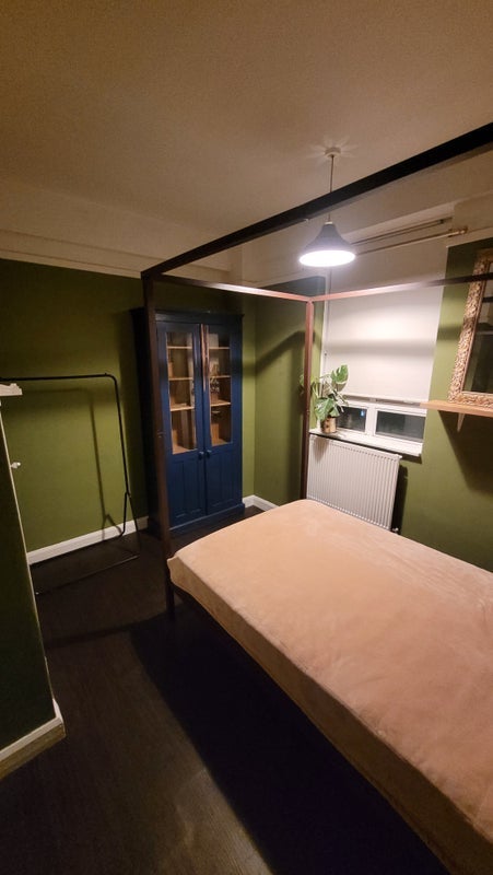 Room King Henry's Road in Greater London