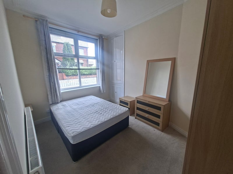 Room Carrington Road in Chorley