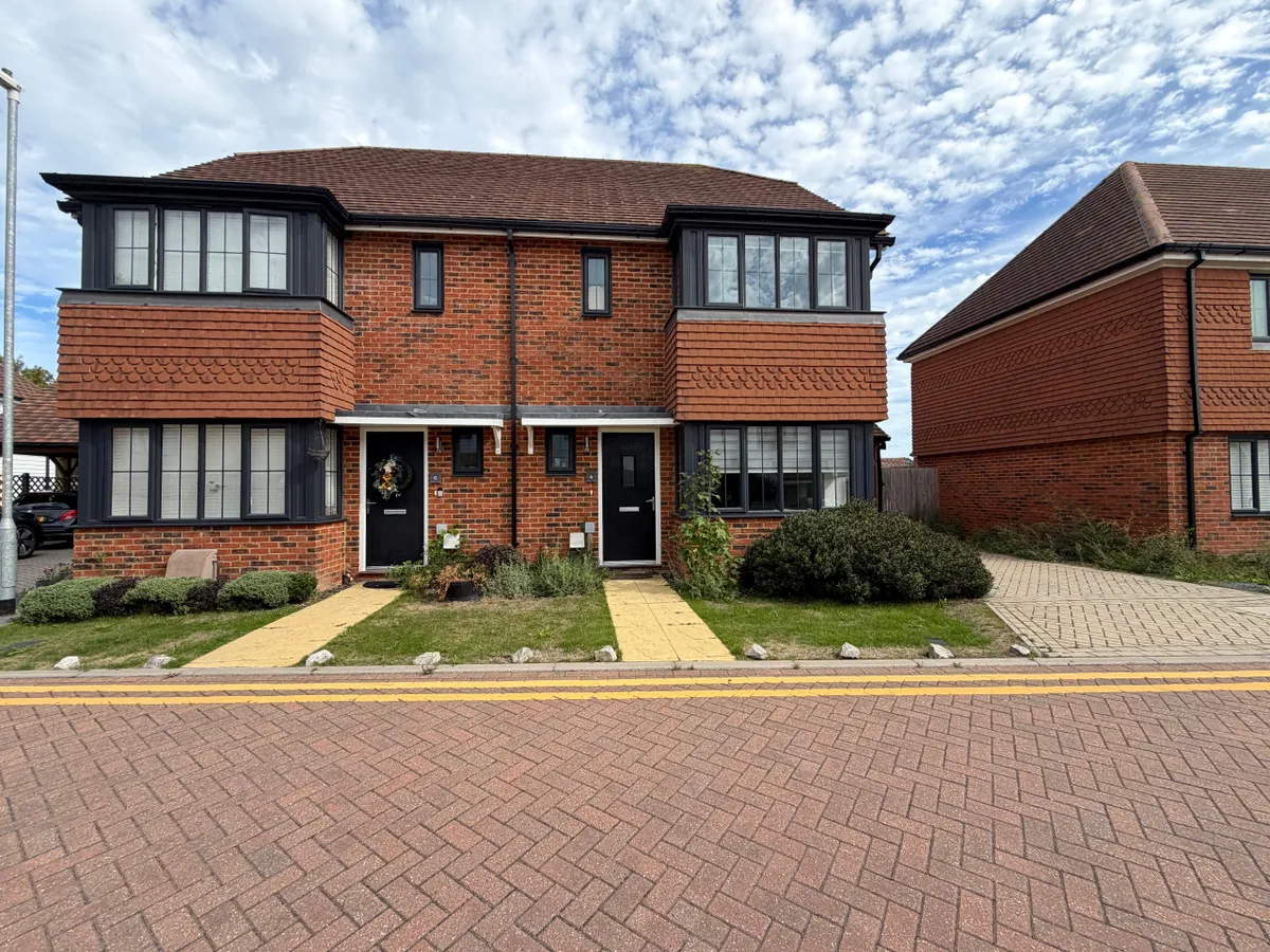 House Lily Drive in Ashford