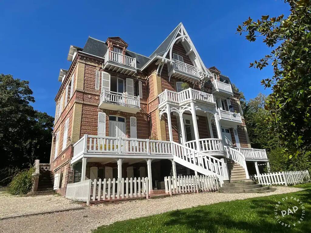 Appartement Place Louis Armand à Deauville