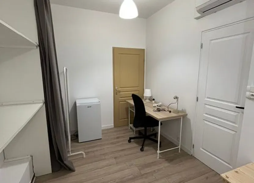 Chambre Rue du Lieutenant-Colonel Girard à Lyon
