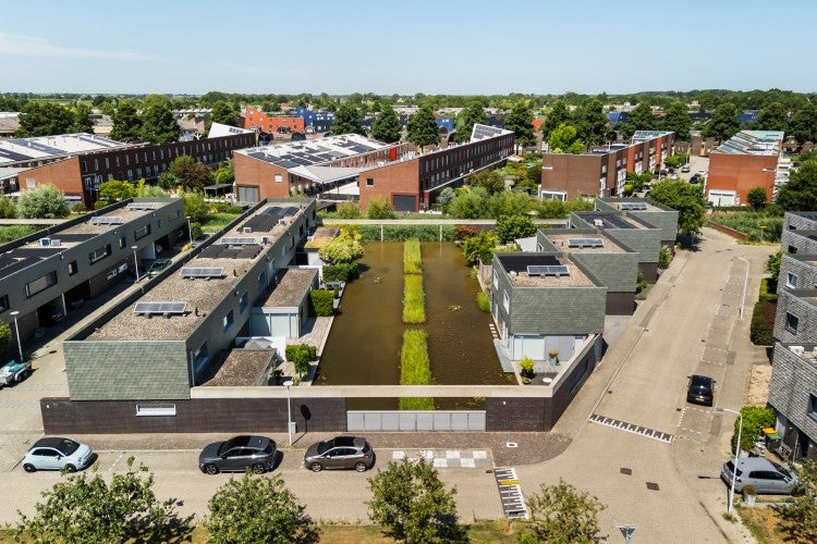 Hoekwoning te koop: Teheranstraat 2, Ijsselstein