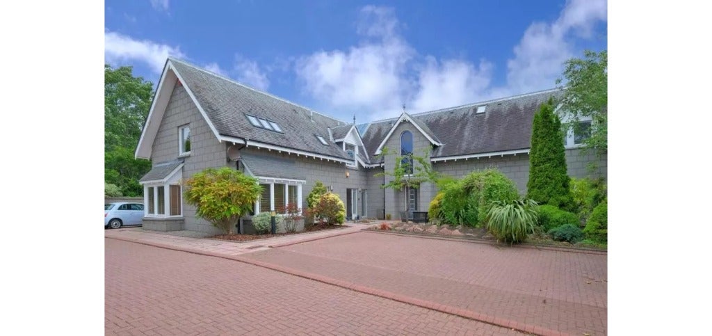 House Queen's Lane South in Aberdeen