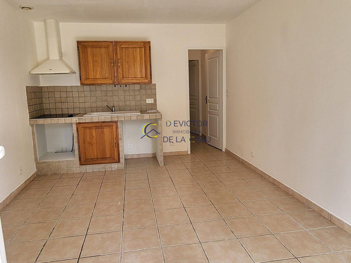 Flat Chemin des Angelets in Saint-Martin-de-Crau