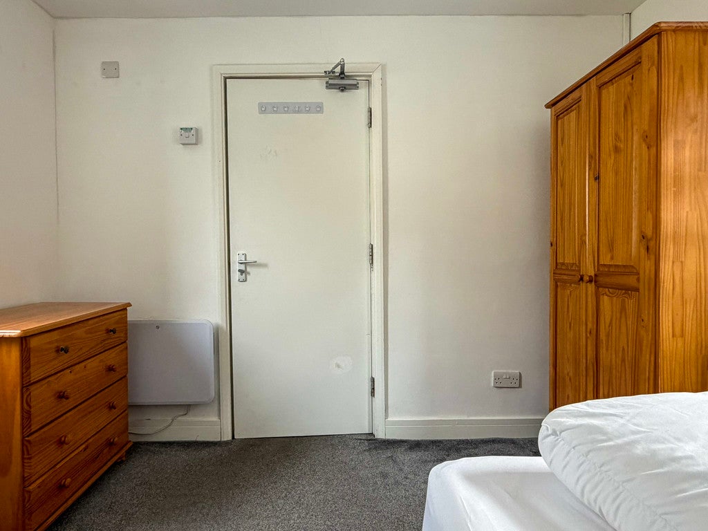 Room Main Street in East Cambridgeshire