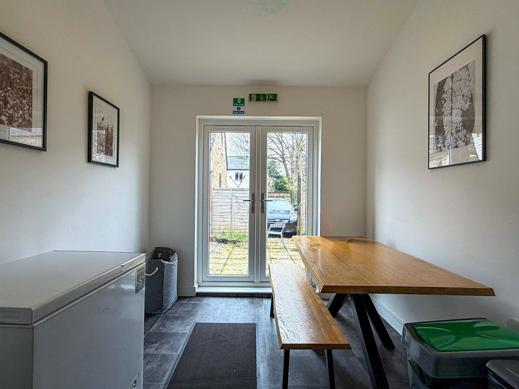 Room Main Street in East Cambridgeshire