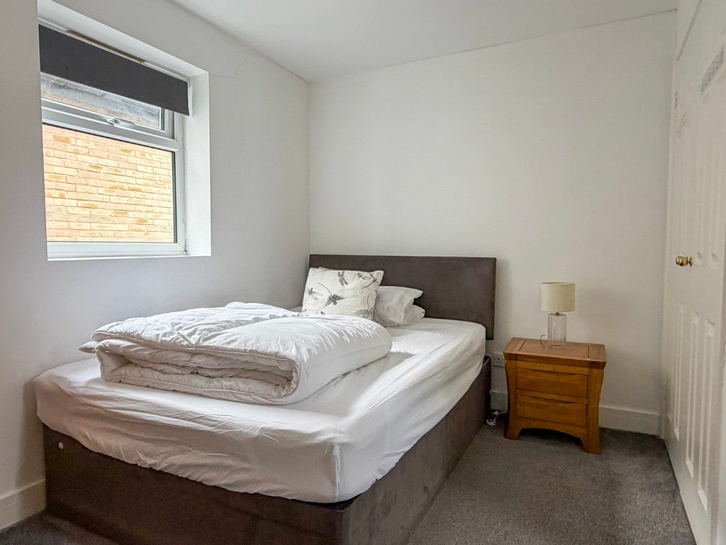 Room Main Street in East Cambridgeshire